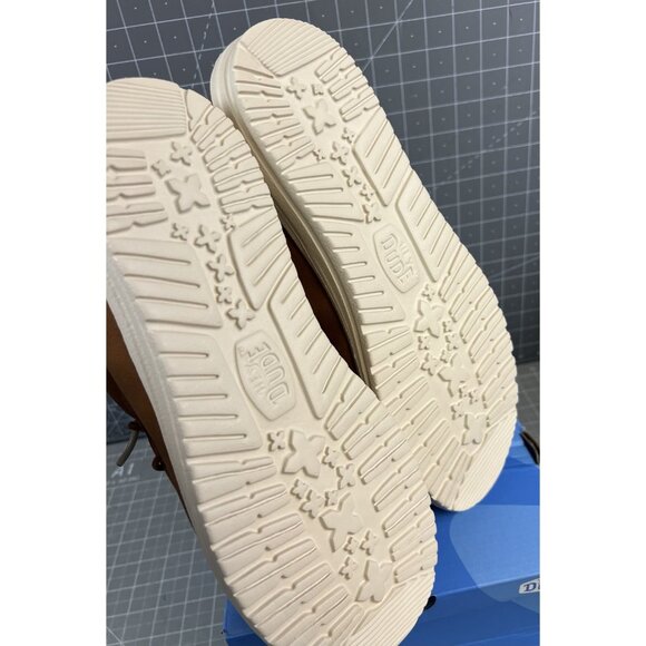 Hey Dude Men's Wally Classic Slip-On Loafers Tan Size 11 New - Picture 6 of 9